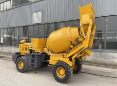 HY160 Self-loading Concrete Mixer